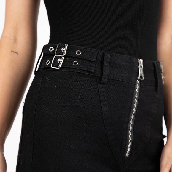 NWT Kittenish Black Bronx Buckle Straight Denim Jeans - Picture 2 of 7